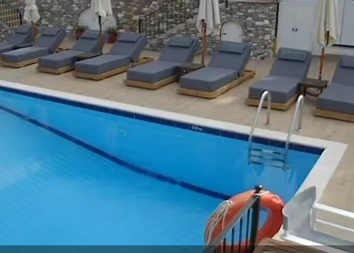 Skiathos-filokalia 아클라디에스