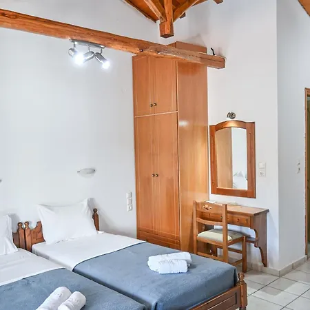 Skiathos-filokalia Achladies (Skiathos)